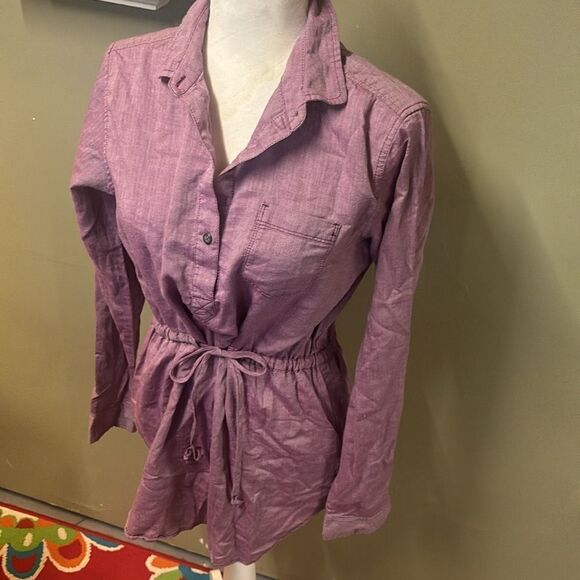 Mountain Hardwear Blouse - Picture 2 of 13